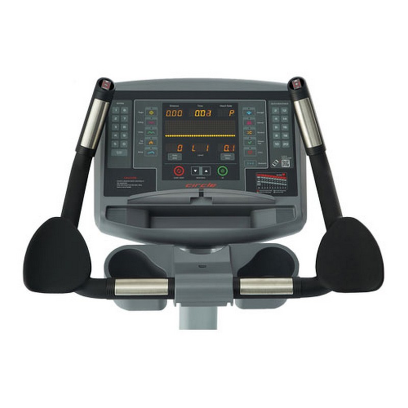 Вертикальный велотренажер Circle Fitness B8 800_800